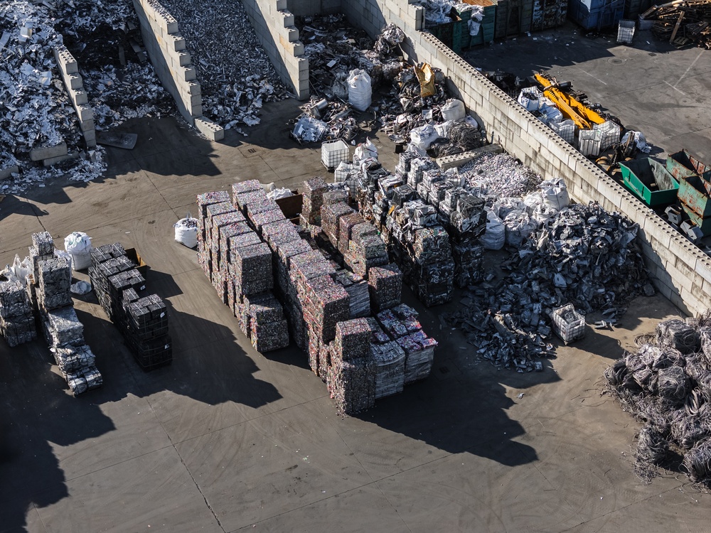Industrial steel recycling services supporting the Circular Economy.